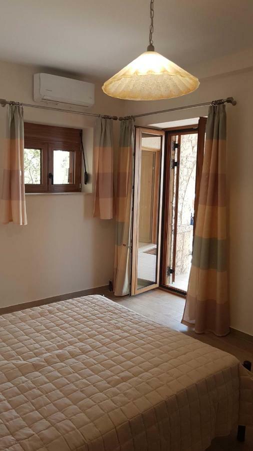 Olive Stonehouses Kalamata Exterior foto